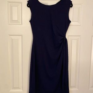 Women’s Olivia Matthews navy sleeveless dress size M